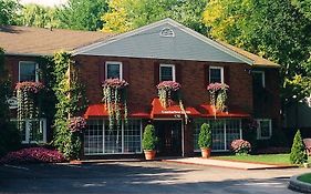 Canterbury Inn Niagara-on-the-Lake Exterior photo