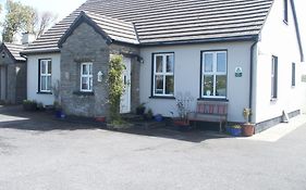 Toomullin House Accommodation Doolin Exterior photo