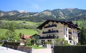 Hotel Pension Maria Bad Hofgastein Exterior photo