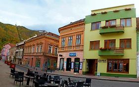 Aparthotel Pilvax Brașov Exterior photo