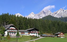 Hotel Tischlbergerhof Ramsau am Dachstein Exterior photo