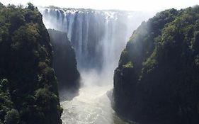 Hotel Courtyard Victoria Falls Livingstone Exterior photo