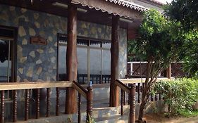 Villa Baan Rim Lay Lipa Noi Exterior photo