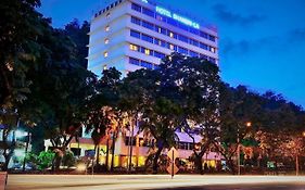 Hotel Shangri-la Kota Kinabalu Exterior photo