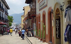 Hotel San Martin San Cristóbal de Las Casas Exterior photo