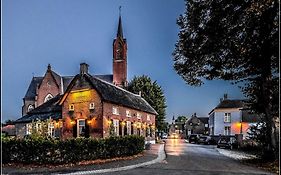 Bed and Breakfast Herberg Het Hart Van Alem Exterior photo