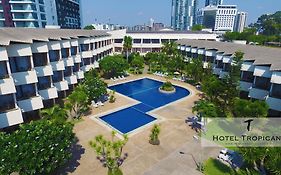 Hotel Tropicana Pattaya Exterior photo