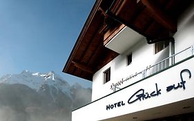 Hotel&Suites Glück Auf Mayrhofen Exterior photo