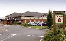 Premier Inn Taunton Central Exterior photo