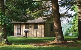 Hueston Woods Lodge & Conference Center College Corner Exterior photo