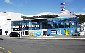 Hostel Atlantis Backpackers Picton Exterior photo