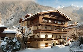 Hotel Garni Villa Knauer Mayrhofen Exterior photo