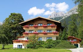 Hotel Alpenperle Ramsau am Dachstein Exterior photo