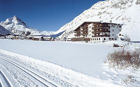 Alpenhotel Tirol Galtür Exterior photo