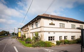 Admiral'S Table, Bridgwater By Marston'S Inns Exterior photo