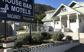 Picton House B&B And Motel Exterior photo