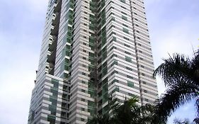 Luxurious 2 Bedroom Apartment On Sudirman Rd In Central Jakarta Exterior photo