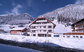Hotel Fatlar Ischgl Exterior photo