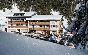 Hotel Garni Ragaz Damüls Exterior photo