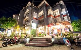 Aparthotel Lanta Nice Beach House Ko Lanta Exterior photo