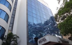 Hotel The Oakwood Pune Exterior photo