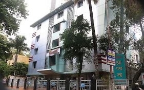 Hotel Pranav Executive Pune Exterior photo