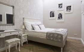 Bed and Breakfast Serenity Boutique Budapest Exterior photo