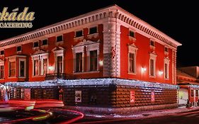 Hotel Kaskada Poprad Exterior photo