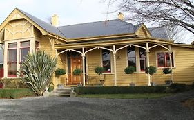 Villa Rouge B&B Invercargill Exterior photo