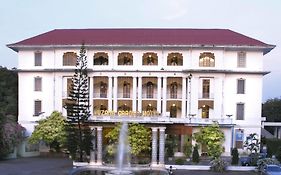 Yuzana Garden Hotel Yangon Exterior photo