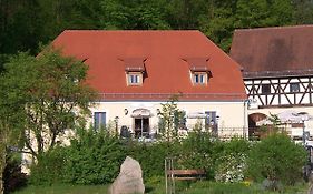 Hotel Alter Pfarrhof Wernberg-Köblitz Exterior photo