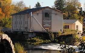 Hotel Au Moulin Des Ecorces Dole Exterior photo