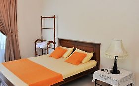 Hanthana Holiday Rooms Kandy Exterior photo