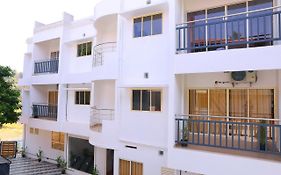 Hotel Hisham Residency Kochi Exterior photo