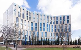 Hotel Park Grand Heathrow Hounslow Exterior photo