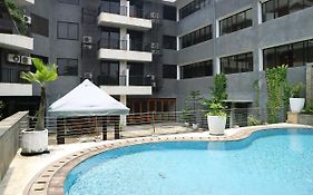 Shinju Apartments Cilandak South Tangerang Exterior photo