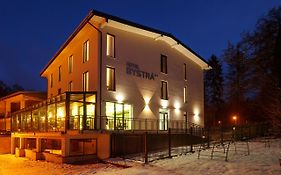 Hotel Bystra Snina Exterior photo