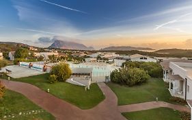 Grande Baia Resort&Spa San Teodoro  Exterior photo