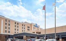 Hotel Wyndham Philadelphia-Bucks County Feasterville-Trevose Exterior photo