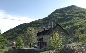 Lovcen Holiday Home Cetinje Exterior photo