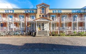 Michels Gästehaus Meerzeit Norderney Exterior photo