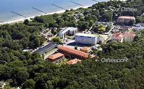 Hotel Zempin Ostseepark WE 36 **Insel Usedom**150m zum Strand** Exterior photo