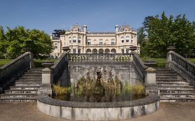 Hotel Beaverbrook Mickleham Exterior photo