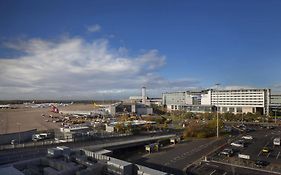 Hotel Radisson Blu Manchester Airport Hale  Exterior photo