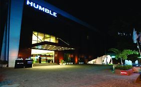 Humble Hotel Amritsar Exterior photo