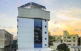 Hotel Benzz Park Chennai Exterior photo