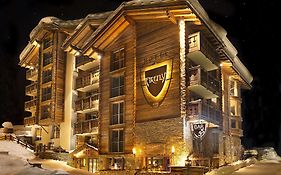 Firefly Luxury Suites Zermatt Exterior photo