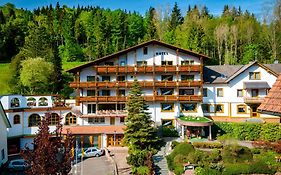 Holzschuh Schwarzwaldhotel Baiersbronn Exterior photo