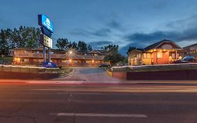 Canadas Best Value Inn Chinook Station YYC Exterior photo