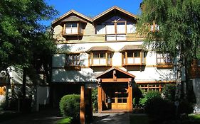 Hotel Hosteria El Arbol Duende San Martín de los Andes Exterior photo